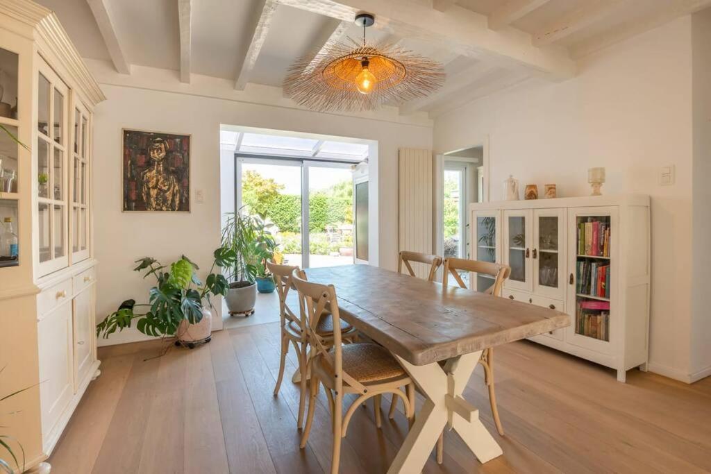 הוילה דה האן Charming House With Garden מראה חיצוני תמונה